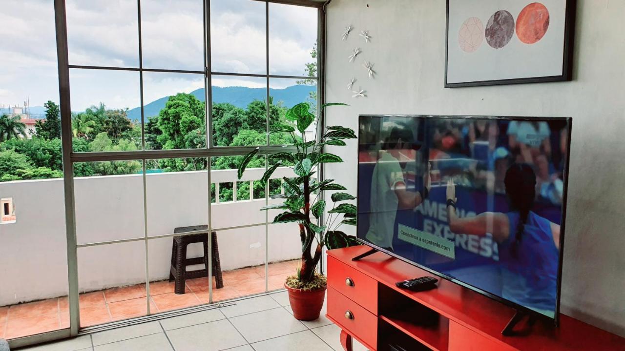 Apartamento San Benito Flats Wifi 50Mg - 4 Huespedes - Parqueos San Salvador Exterior foto